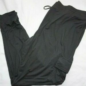 XL Women's Black Cargo Joggers with Pockets